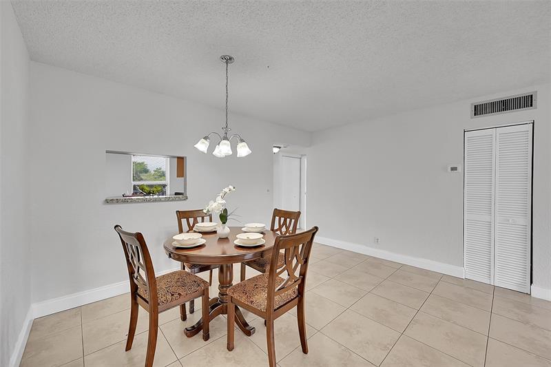 Image 10 of 39 For 1402 80th Ave  301