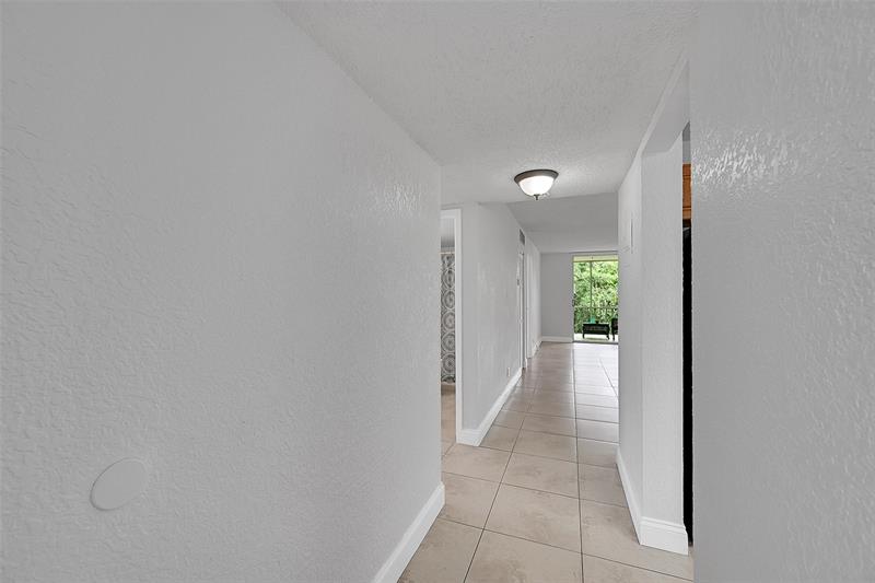 Image 6 of 39 For 1402 80th Ave  301