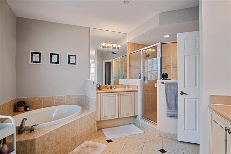 Image 19 of 39 For 1033 17th Way  1103