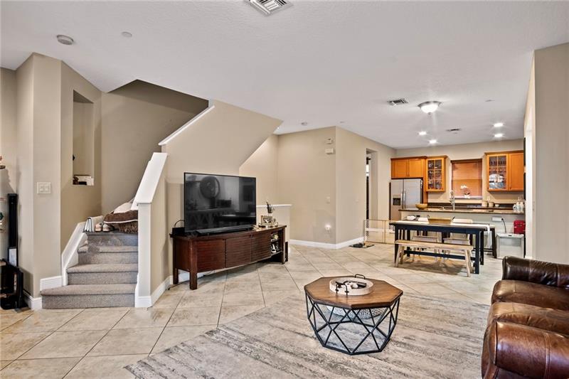 Image 7 of 39 For 1033 17th Way  1103