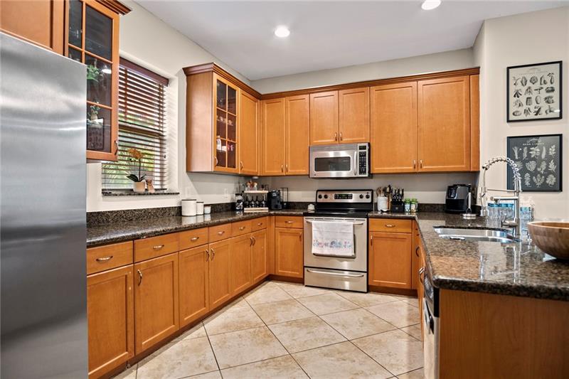 Image 8 of 39 For 1033 17th Way  1103
