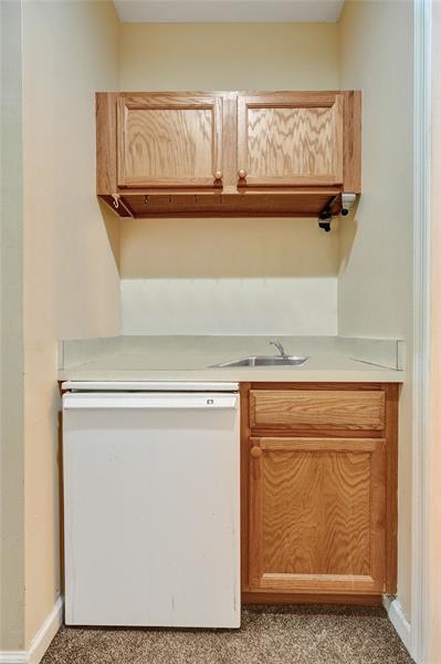 Image 36 of 54 For 8248 Mulligan Cir  8248