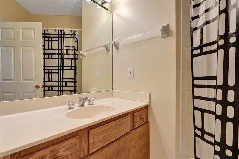 Image 44 of 54 For 8248 Mulligan Cir  8248