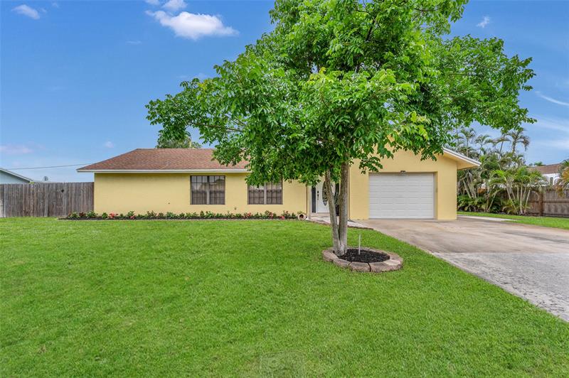 Details for 3059 Tropical Trl, Lake Worth, FL 33462