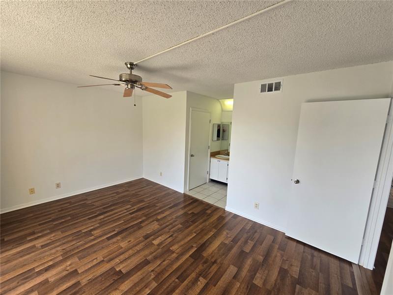 Image 13 of 31 For 6890 Royal Palm Blvd  211h