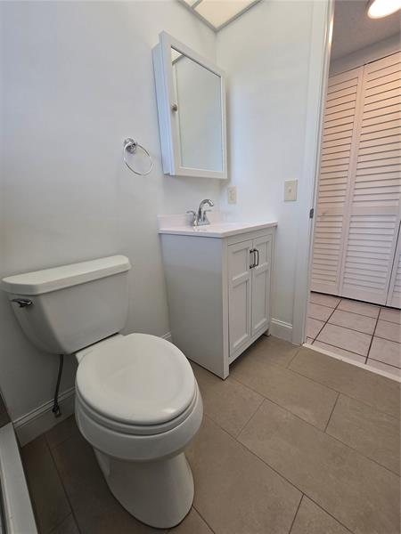 Image 22 of 31 For 6890 Royal Palm Blvd  211h