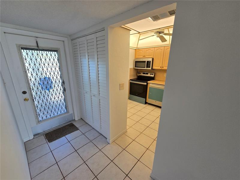 Image 24 of 31 For 6890 Royal Palm Blvd  211h