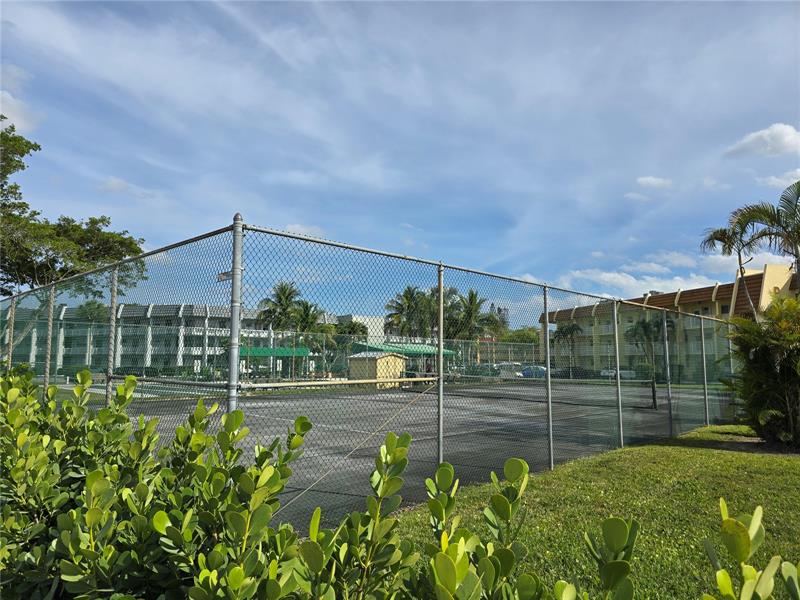 Image 31 of 31 For 6890 Royal Palm Blvd  211h