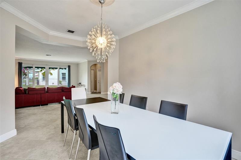 Image 10 of 42 For 16031 49th Ct