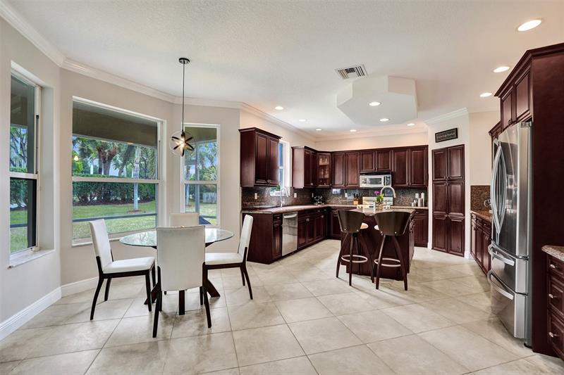 Image 13 of 42 For 16031 49th Ct