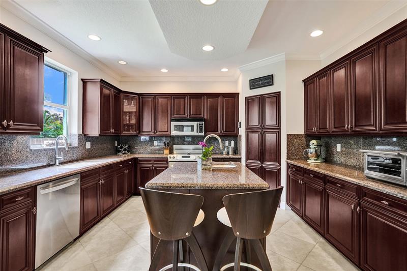 Image 14 of 42 For 16031 49th Ct