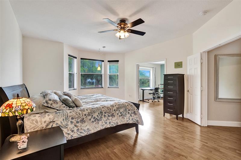 Image 18 of 42 For 16031 49th Ct