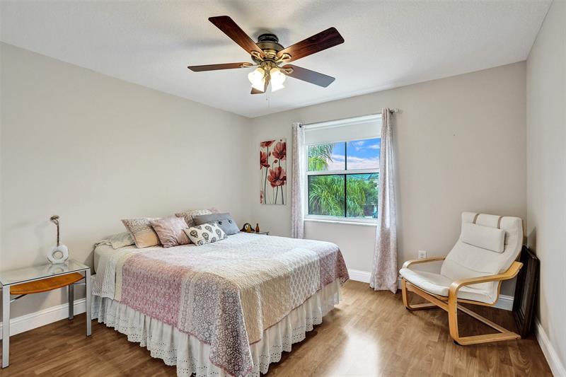 Image 26 of 42 For 16031 49th Ct