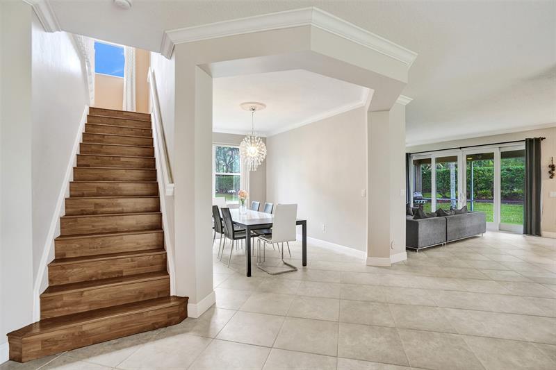 Image 8 of 42 For 16031 49th Ct