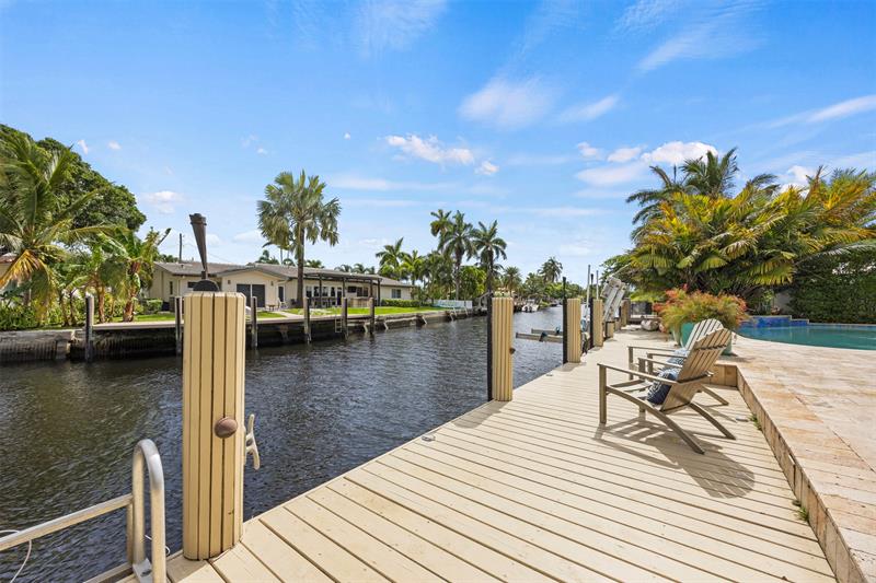 Image 31 of 65 For 1719 Poinsettia Dr