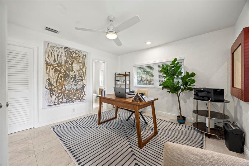 Image 48 of 65 For 1719 Poinsettia Dr