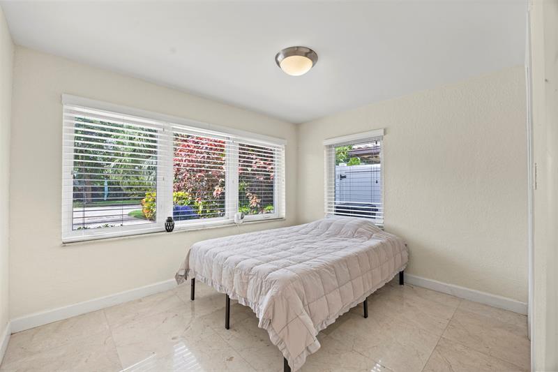 Image 54 of 65 For 1719 Poinsettia Dr