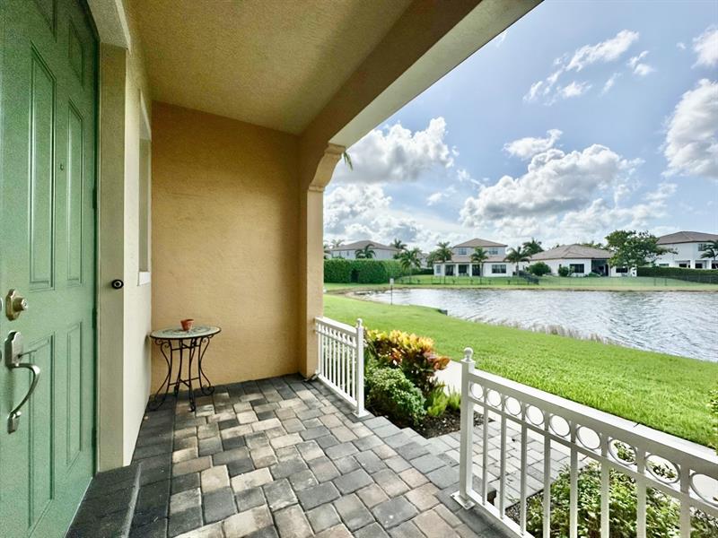 Image 3 of 32 For 2935 Tortola Way  2935