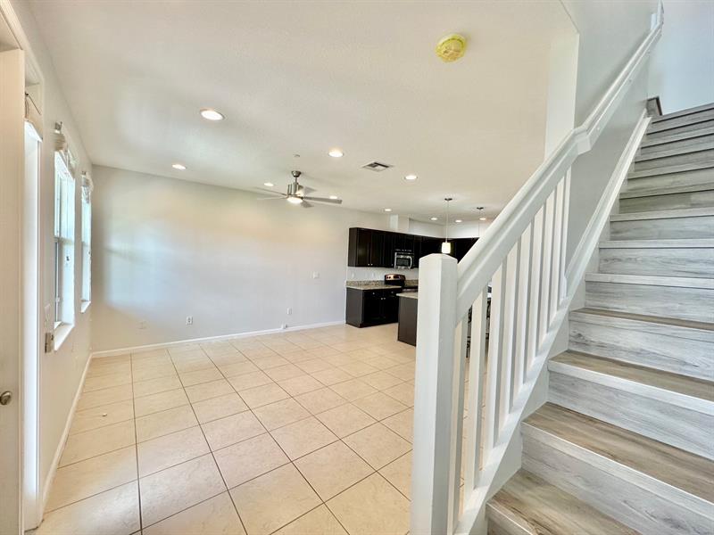 Image 5 of 32 For 2935 Tortola Way  2935
