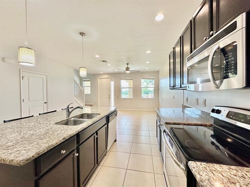 Image 9 of 32 For 2935 Tortola Way  2935