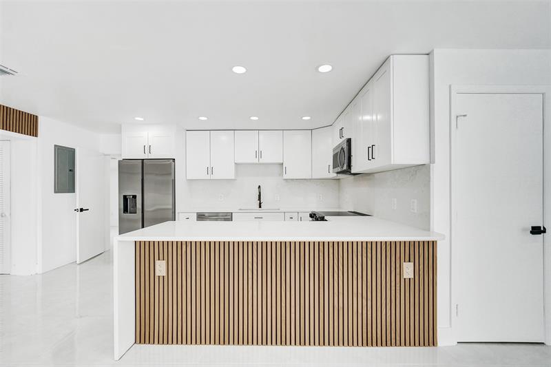 Image 10 of 43 For 4101 48th Ct