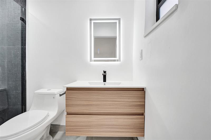 Image 31 of 43 For 4101 48th Ct