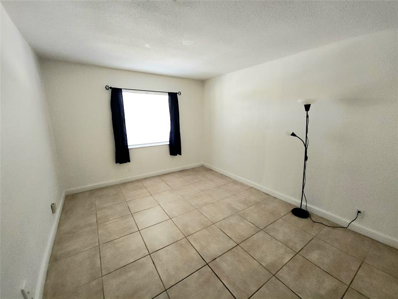 Image 30 of 30 For 2607 8th Ave  7