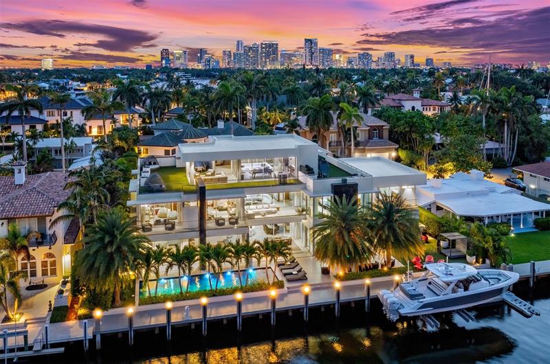Details for 650 Royal Plaza Dr, Fort Lauderdale, FL 33301