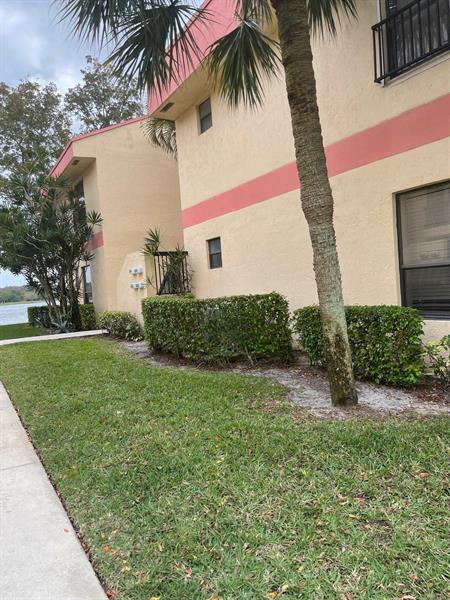 Image 2 of 23 For 2836 Carambola Circle  19107