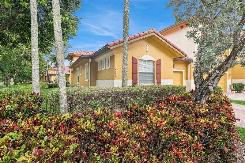 Image 4 of 21 For 5779 120th Ave