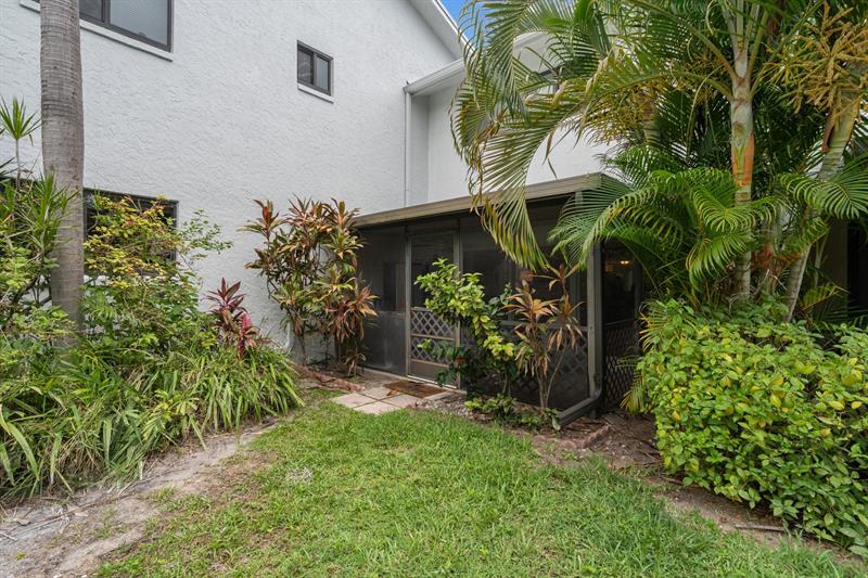 Image 10 of 25 For 2116 44th St