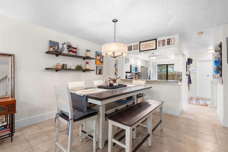 Image 11 of 25 For 2116 44th St