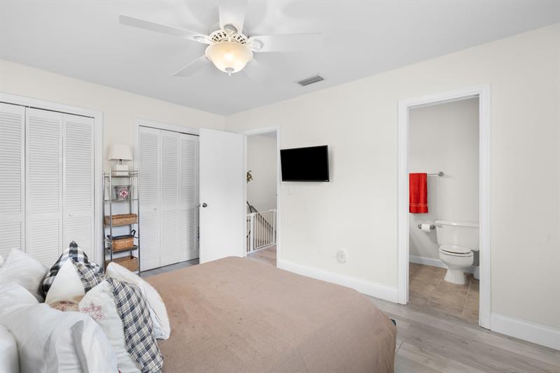 Image 20 of 25 For 2116 44th St