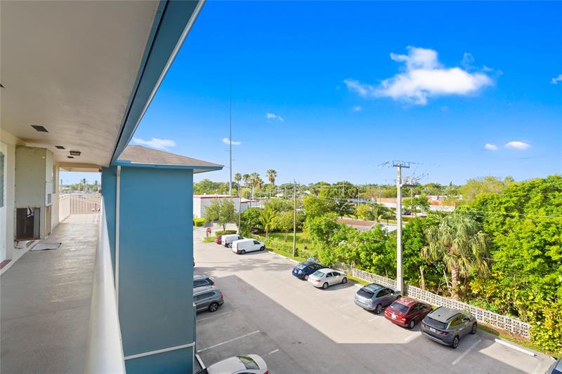 Image 30 of 37 For 5800 Margate Blvd  346-3
