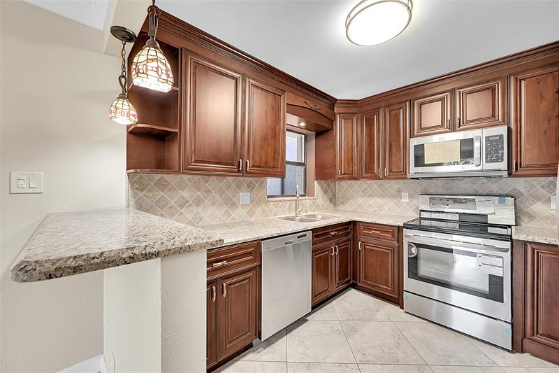 Details for 3841 35th St  1521, Pompano Beach, FL 33066