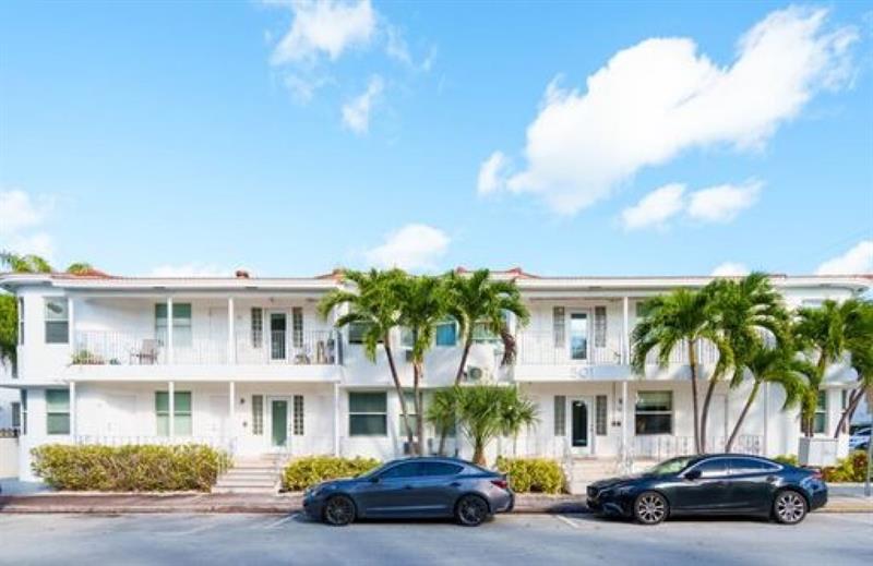 Details for 7610 Byron Ave  14, Miami Beach, FL 33141