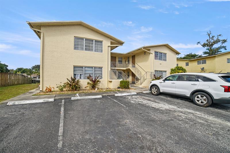 Details for 461 Sunshine Dr, Coconut Creek, FL 33066