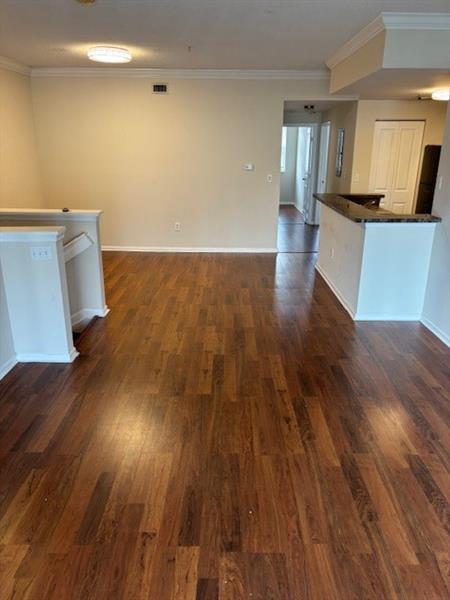 Image 6 of 13 For 5980 Sample Rd  307