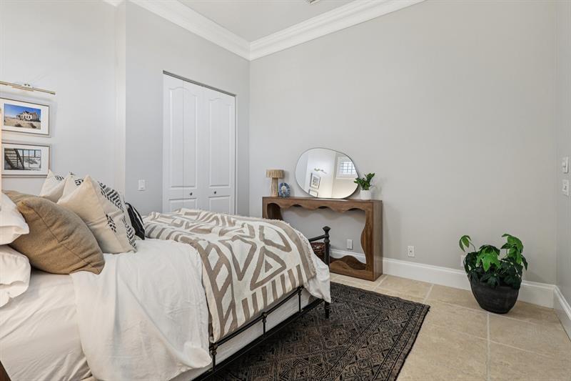 Image 23 of 51 For 3900 23rd Ter