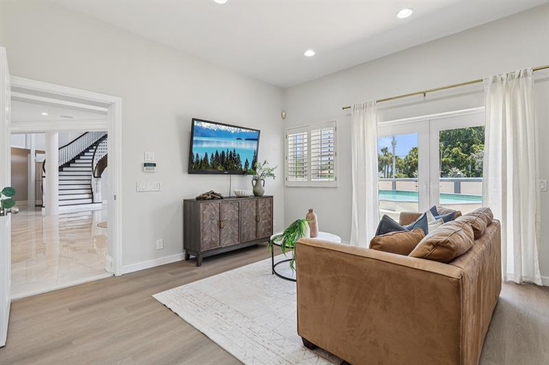 Image 25 of 51 For 3900 23rd Ter