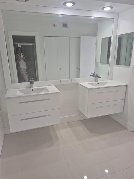 Image 11 of 19 For 3600 Mystic Pointe Dr  811