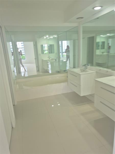 Image 7 of 19 For 3600 Mystic Pointe Dr  811