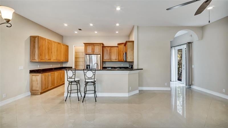 Image 16 of 54 For 2105 5th St  2105