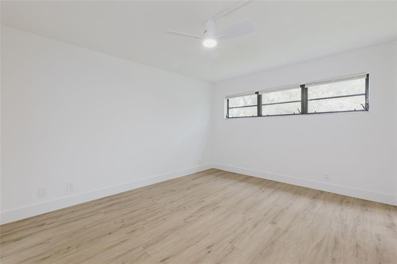 Image 16 of 36 For 7579 79th Ave  205