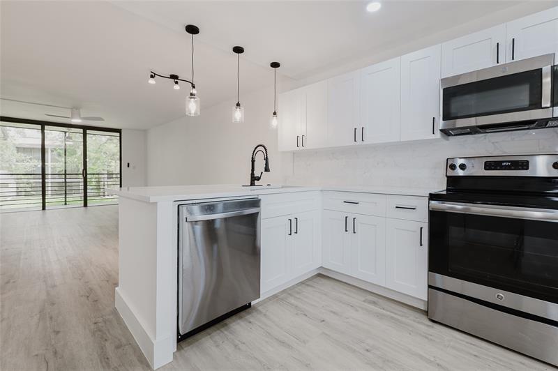 Image 2 of 36 For 7579 79th Ave  205