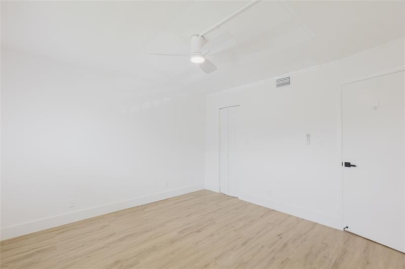 Image 22 of 36 For 7579 79th Ave  205