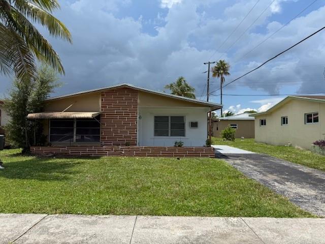 Image 3 of 21 For 2625 68th Ave