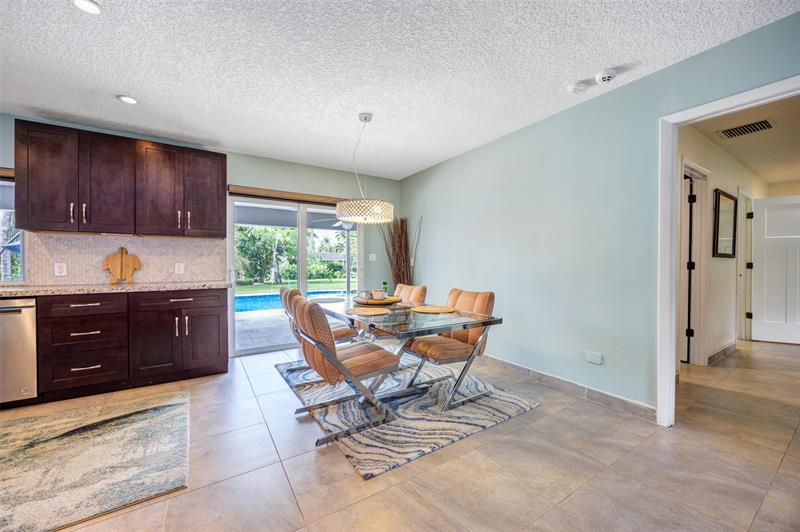 Image 12 of 49 For 9540 39th Ct