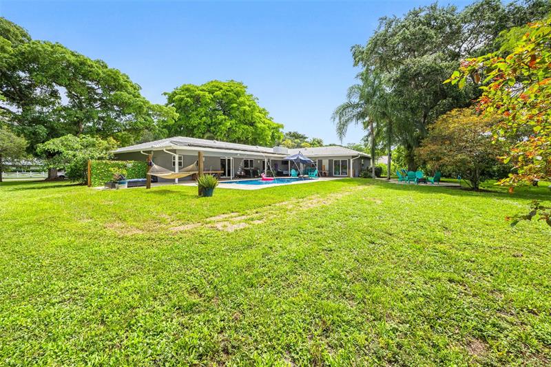 Image 34 of 49 For 9540 39th Ct