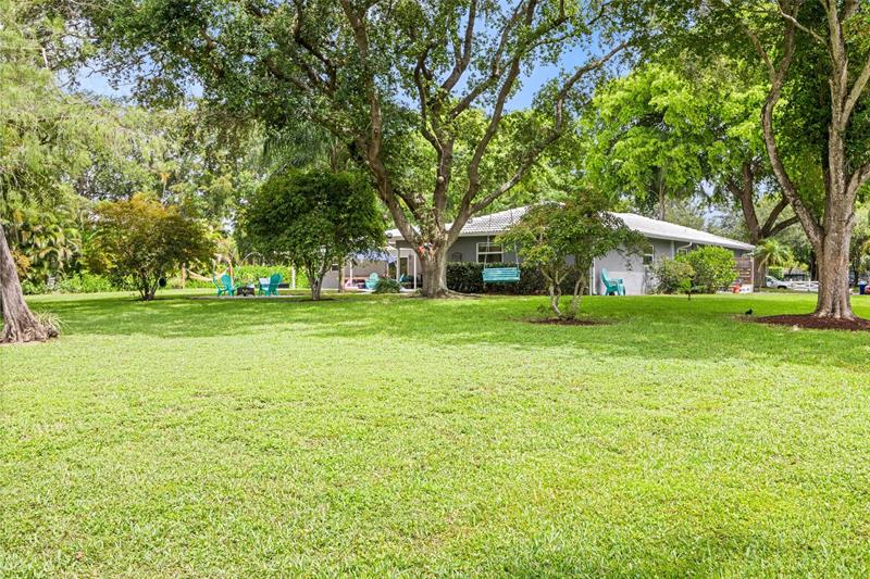 Image 35 of 49 For 9540 39th Ct